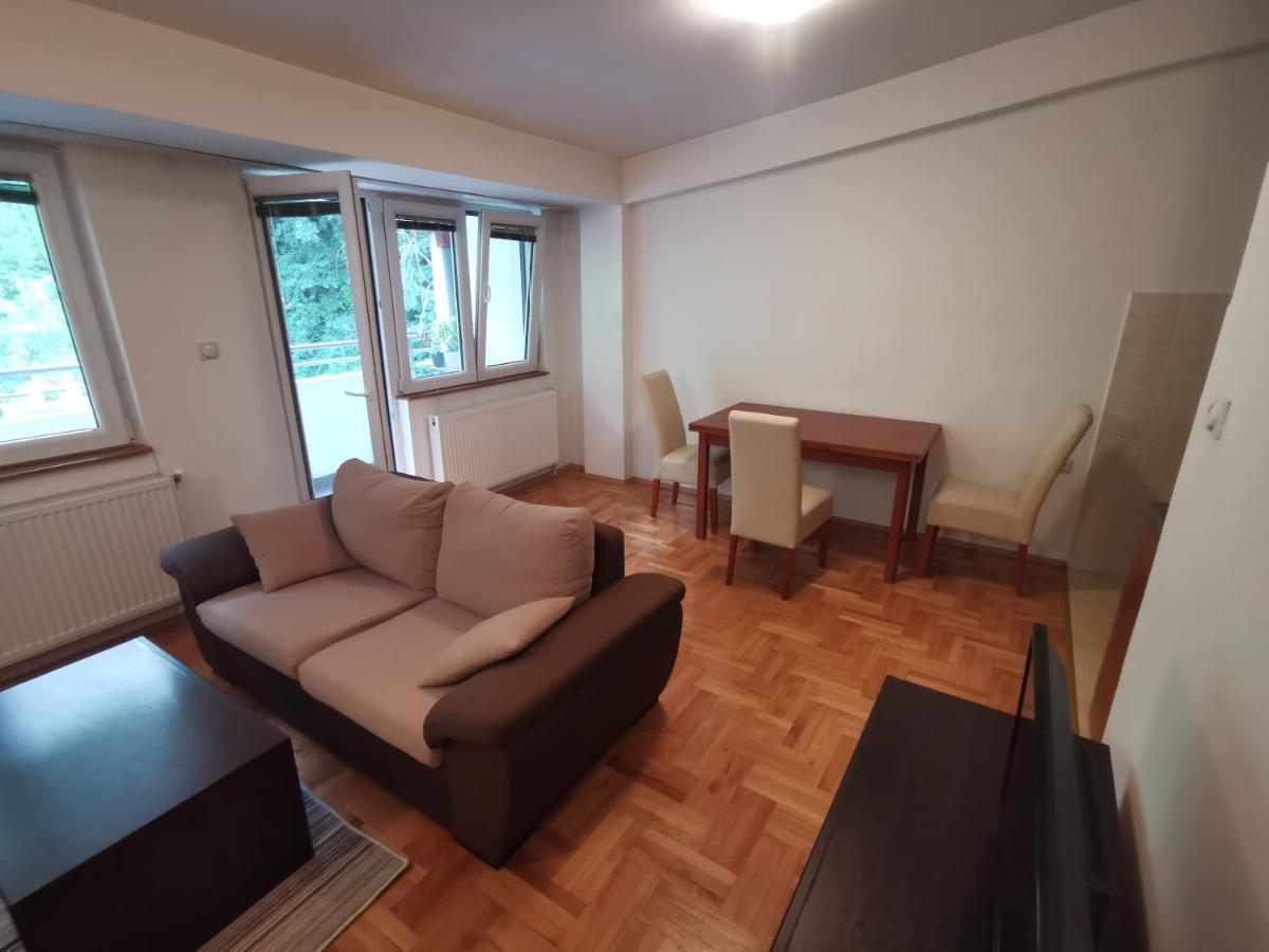 Zagrebska Flat Leilighet Skopje Eksteriør bilde