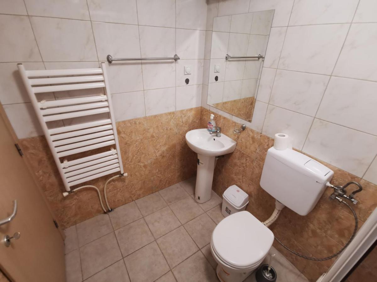 Zagrebska Flat Leilighet Skopje Eksteriør bilde