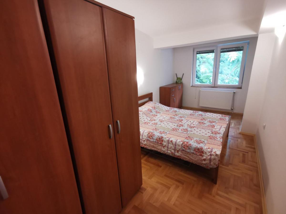 Zagrebska Flat Leilighet Skopje Eksteriør bilde