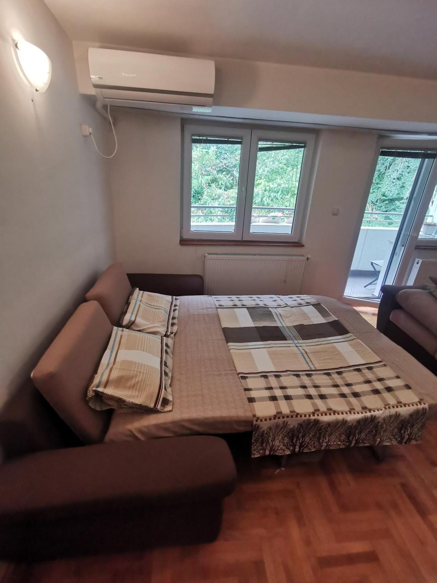 Zagrebska Flat Leilighet Skopje Eksteriør bilde